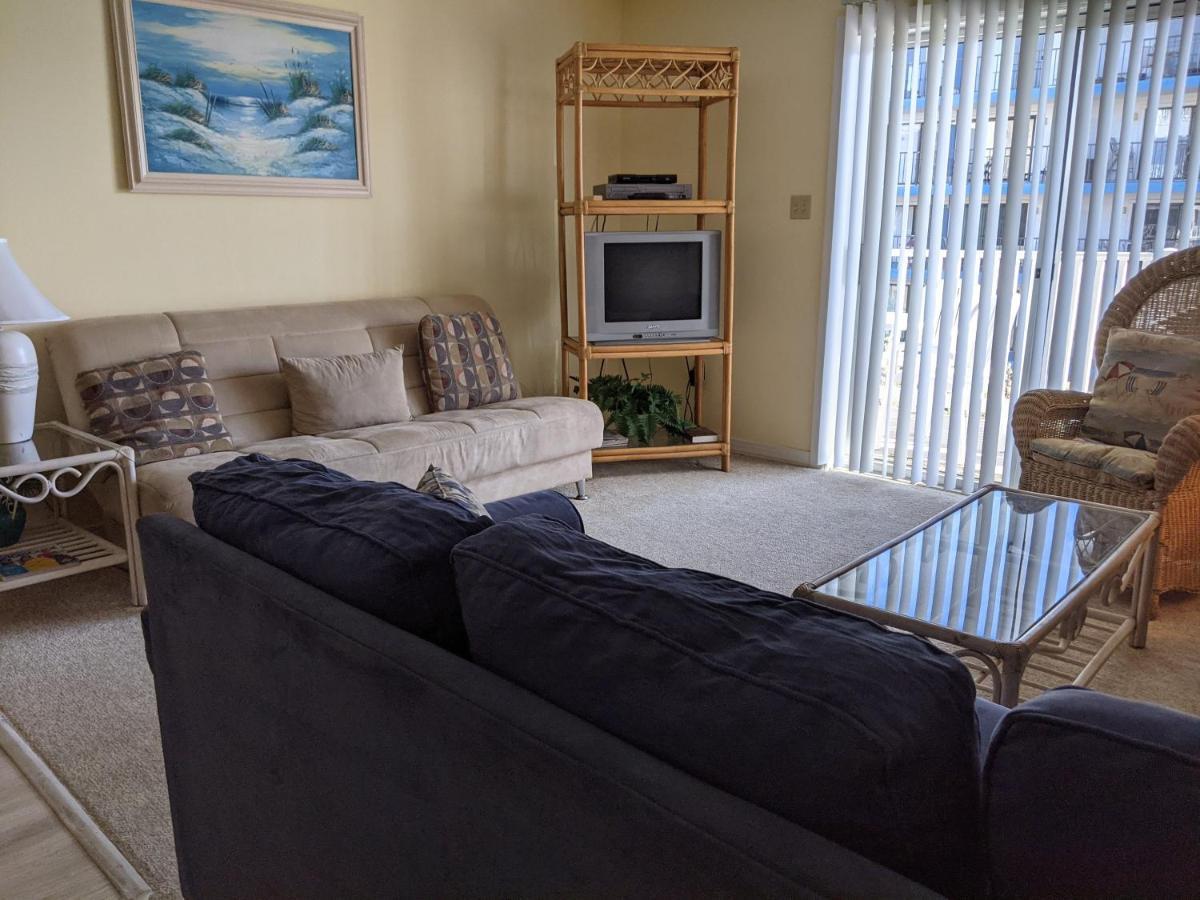 آوشين سيتي Marylander Condominiums, 90 Steps From The Beach المظهر الخارجي الصورة