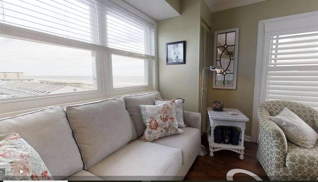 آوشين سيتي Marylander Condominiums, 90 Steps From The Beach المظهر الخارجي الصورة