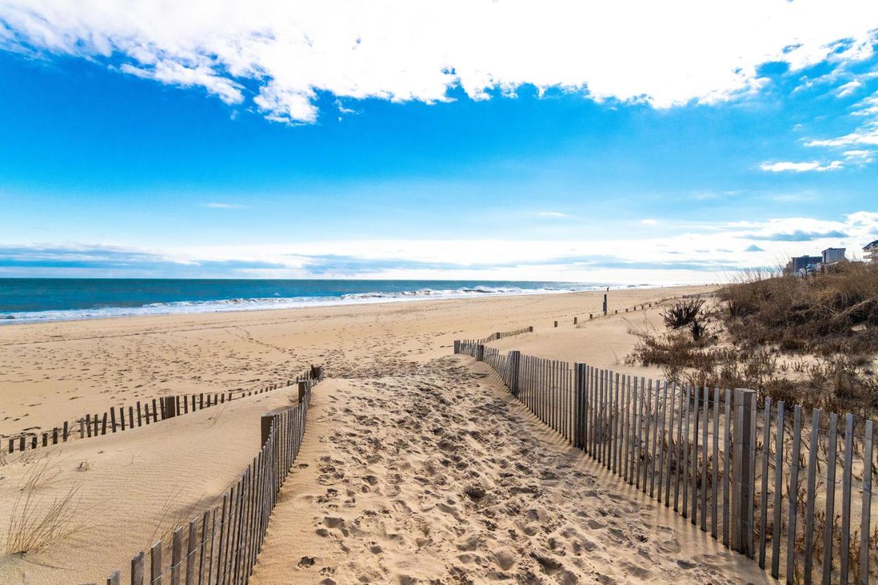 آوشين سيتي Marylander Condominiums, 90 Steps From The Beach المظهر الخارجي الصورة